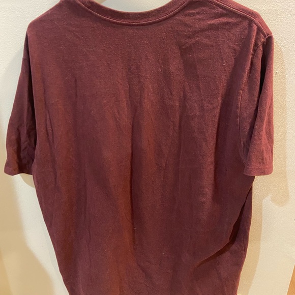 Men’s Patagonia Responsibili-Tee Maroon - Picture 3 of 3